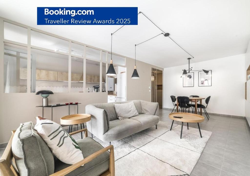 Appartamento Elegant T3 Au Panier Vieux Port Avec Terrasse Privee Et Parking Marsiglia Esterno foto